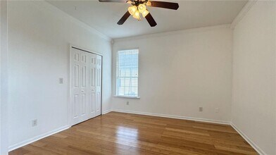 28 Weyman Ave SW in Atlanta, GA - Foto de edificio - Building Photo