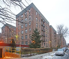 2620 E 13th St in Brooklyn, NY - Building Photo