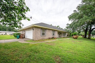3556 N River Ridge Dr in D'Iberville, MS - Building Photo - Building Photo