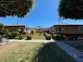 824 Pearl St, Unit B in Santa Monica, CA - Building Photo