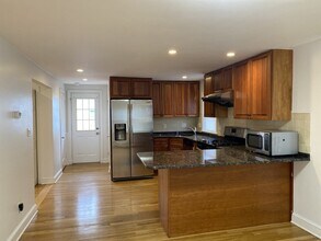 104 Wendell St in Winchester, MA - Building Photo - Building Photo