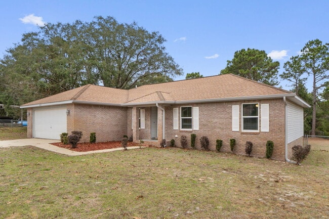 8828 Arlington Ln in Navarre, FL - Building Photo - Building Photo