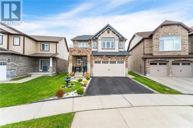 property at 51 Newcastle Ct