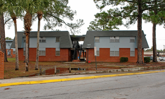 Macedonia Garden Apartments in Panama City, FL - Foto de edificio - Building Photo