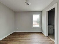 1017 North Ln photo'