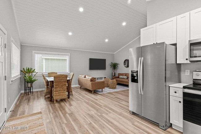 123 Long Pond Loop in Swansboro, NC - Building Photo - Building Photo