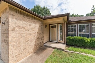11252 Locust Cir in Jenks, OK - Building Photo - Building Photo
