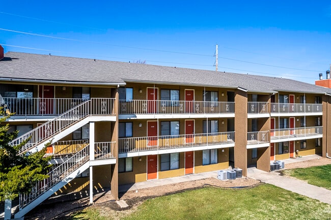 Cedar Lakes Apartments