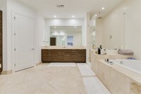 1409 Post Oak Blvd photo'