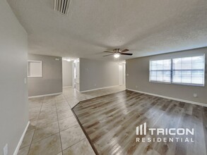 16019 Eagle River Way in Tampa, FL - Building Photo - Building Photo