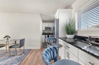 4811 Live Oak St in Dallas, TX - Building Photo - Building Photo