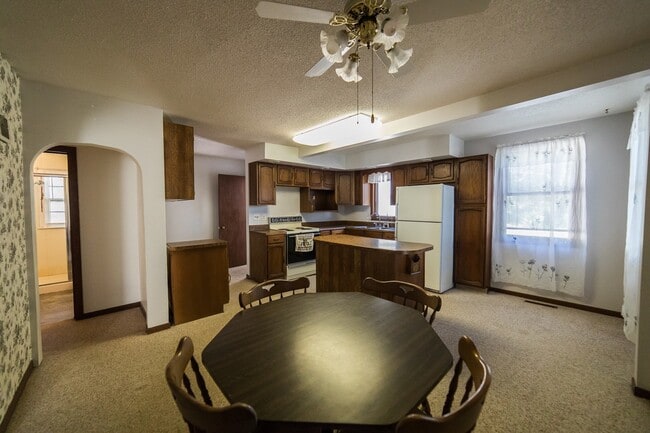 18074 A Grouse Ave in Clear Lake, IA - Building Photo - Building Photo