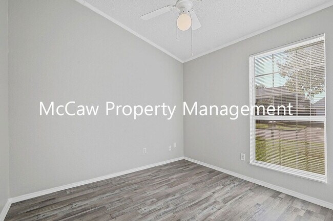 3801 Huckleberry Dr in Fort Worth, TX - Building Photo - Building Photo