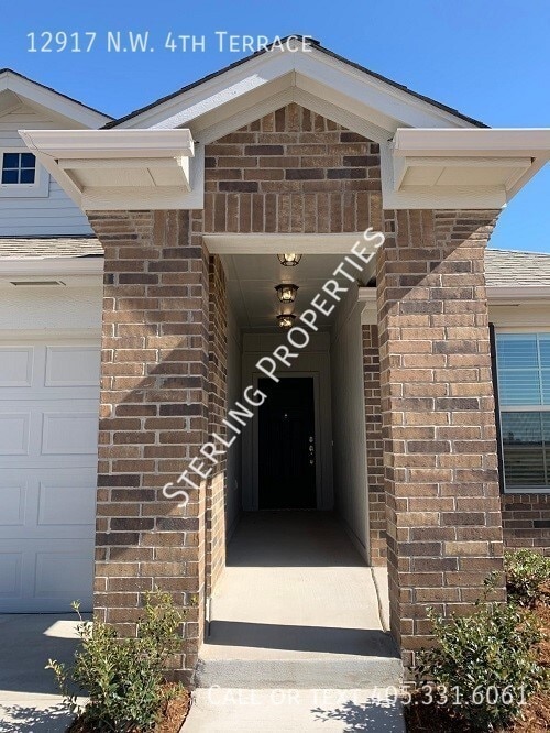 12917 NW 4th Terrace in Yukon, OK - Building Photo - Building Photo