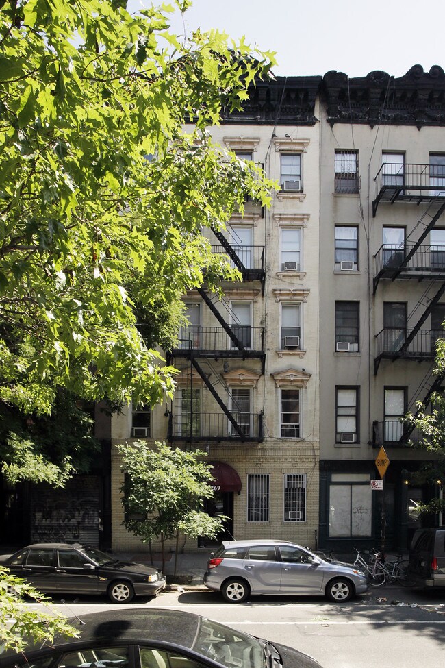 269 E Tenth St in New York, NY - Building Photo - Building Photo