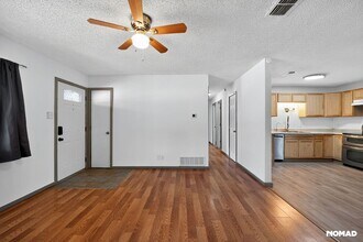 604 Fegan St in Weatherford, TX - Foto de edificio - Building Photo