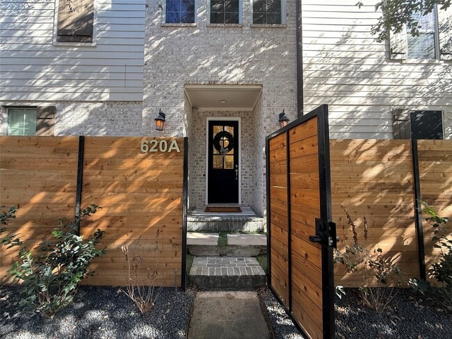 property at 620 Rutland St