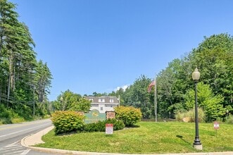 Horizons At Wurtsboro in Wurtsboro, NY - Foto de edificio - Building Photo