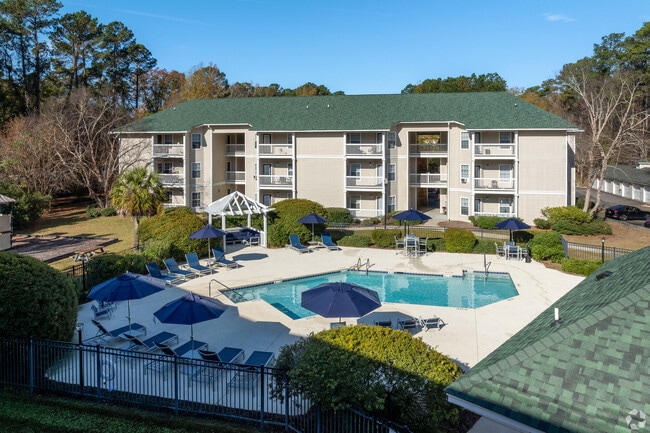 Forest Pointe in Walterboro, SC - Building Photo - Building Photo