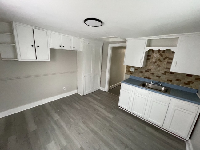 1322 Brownell Ave, Unit 1324 Brownell in Lorain, OH - Foto de edificio - Building Photo