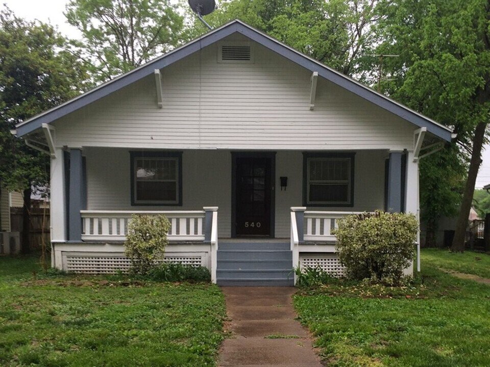 540 E Loren St in Springfield, MO - Building Photo
