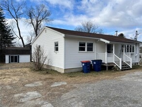 806 Berkshire Rd in Wingdale, NY - Building Photo - Building Photo