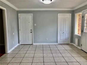 713 Ynestra Dr in Mobile, AL - Building Photo - Building Photo