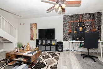 2697 W Ocotillo Rd in Phoenix, AZ - Building Photo - Building Photo
