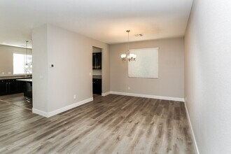 8016 Central Railroad Ct in Las Vegas, NV - Building Photo - Building Photo