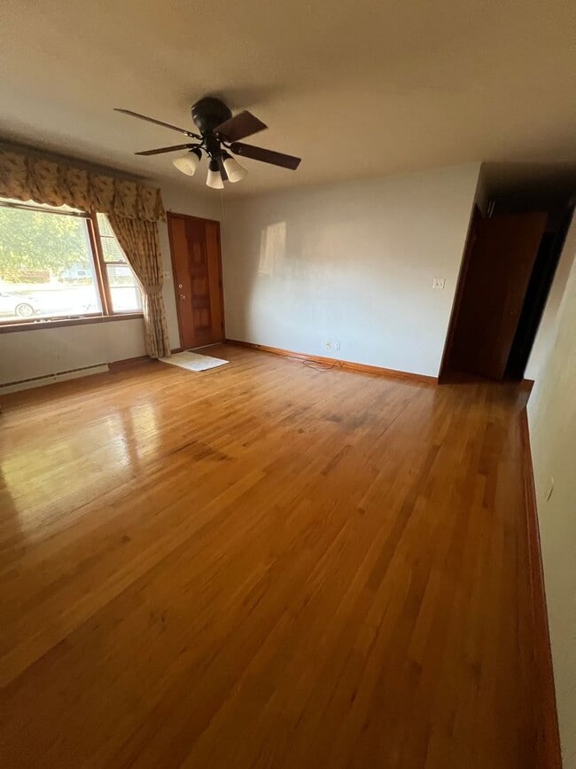 2204 Blackhawk Rd in Springfield, IL - Building Photo - Building Photo