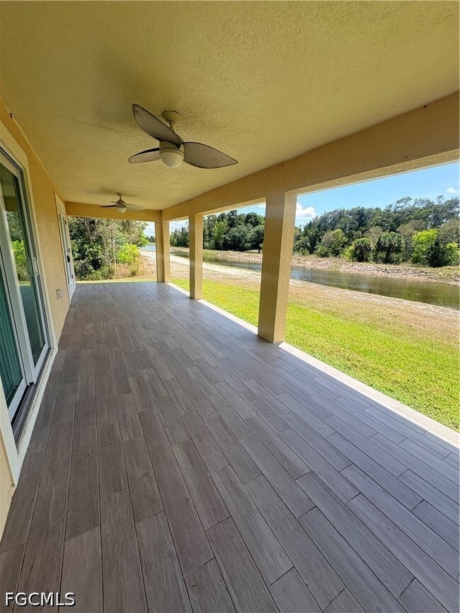722 La Plata Ave in Lehigh Acres, FL - Building Photo - Building Photo