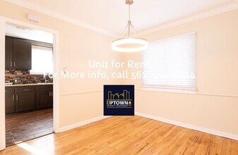 2115-2117 W 103rd Pl in Los Angeles, CA - Building Photo - Building Photo