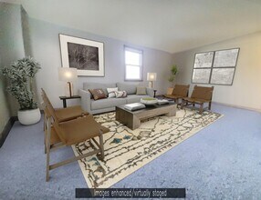 6931 W Cleveland Ave, Unit Upper in Milwaukee, WI - Building Photo - Building Photo