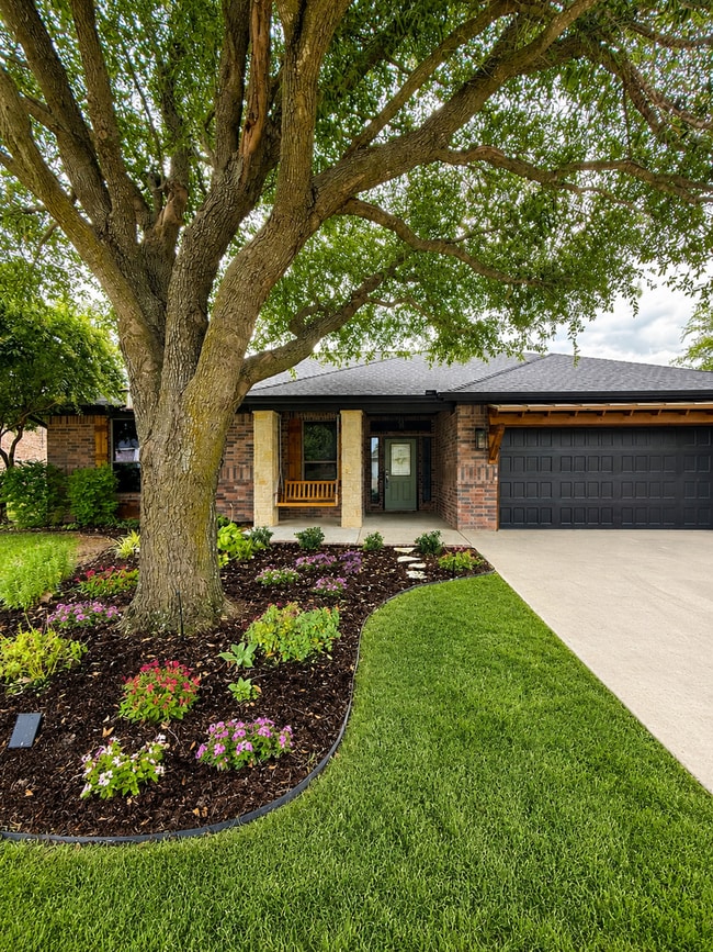 property at 1846 Sandpiper Dr