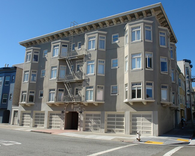 17 Ashbury St in San Francisco, CA - Building Photo - Building Photo