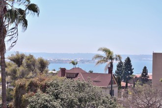 High Pointe Condos in San Diego, CA - Building Photo - Other