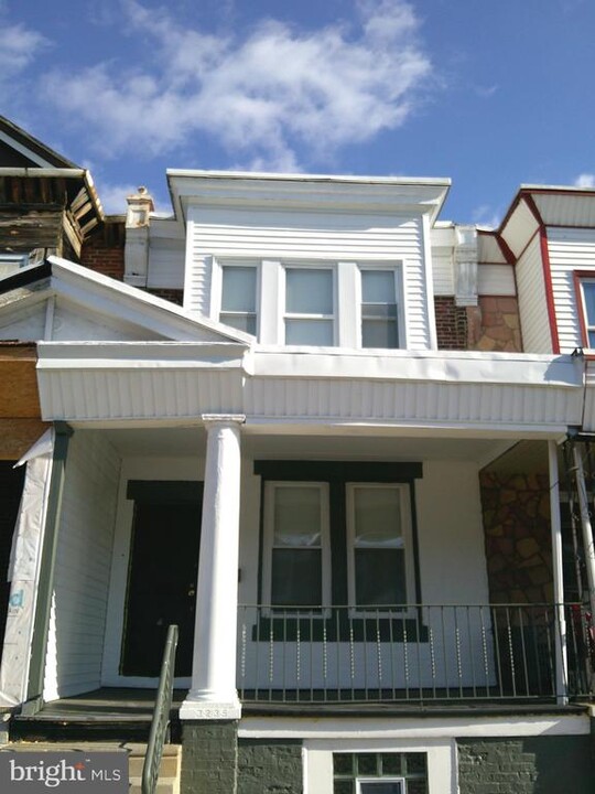 3235 N 27th St in Philadelphia, PA - Building Photo