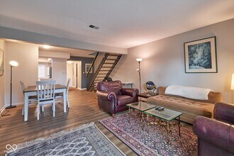 7458 Countrybrook Dr in Indianapolis, IN - Building Photo - Building Photo