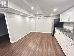 149 Sharpe Cres in New Tecumseth, ON - Building Photo - Building Photo