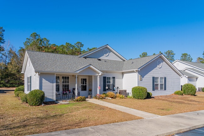 Weatherstone Park in New Bern, NC - Building Photo - Building Photo