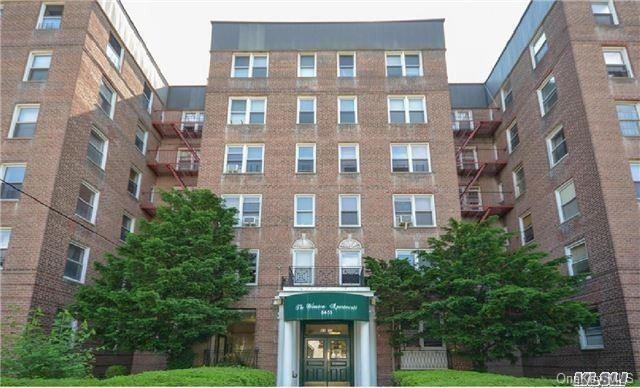 84-55 Daniels St in Queens, NY - Building Photo