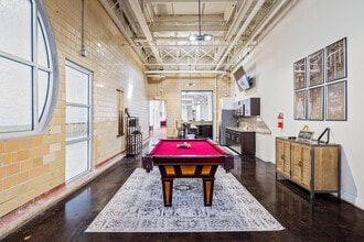 1 Scott's Addition in Richmond, VA - Building Photo - Building Photo