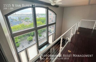 1515 N Van Buren St in Milwaukee, WI - Building Photo - Building Photo