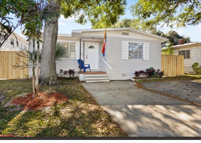 3452 9th Ave N in St. Petersburg, FL - Building Photo - Building Photo