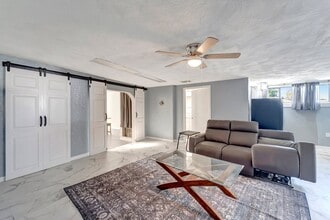 22001 Felton Ave in Port Charlotte, FL - Building Photo - Building Photo