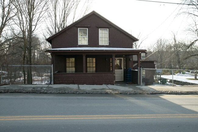 6-8 Town St in Norwich, CT - Building Photo - Building Photo