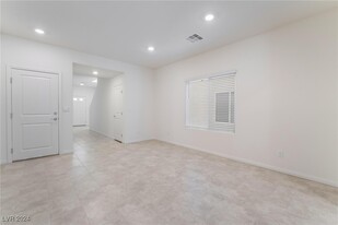 1793 Bonnie Bay Pl in North Las Vegas, NV - Building Photo - Building Photo