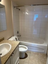 Ambleside in West Vancouver, BC - Building Photo - Building Photo
