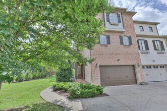 4100A Oriole Pl in Nashville, TN - Building Photo - Building Photo