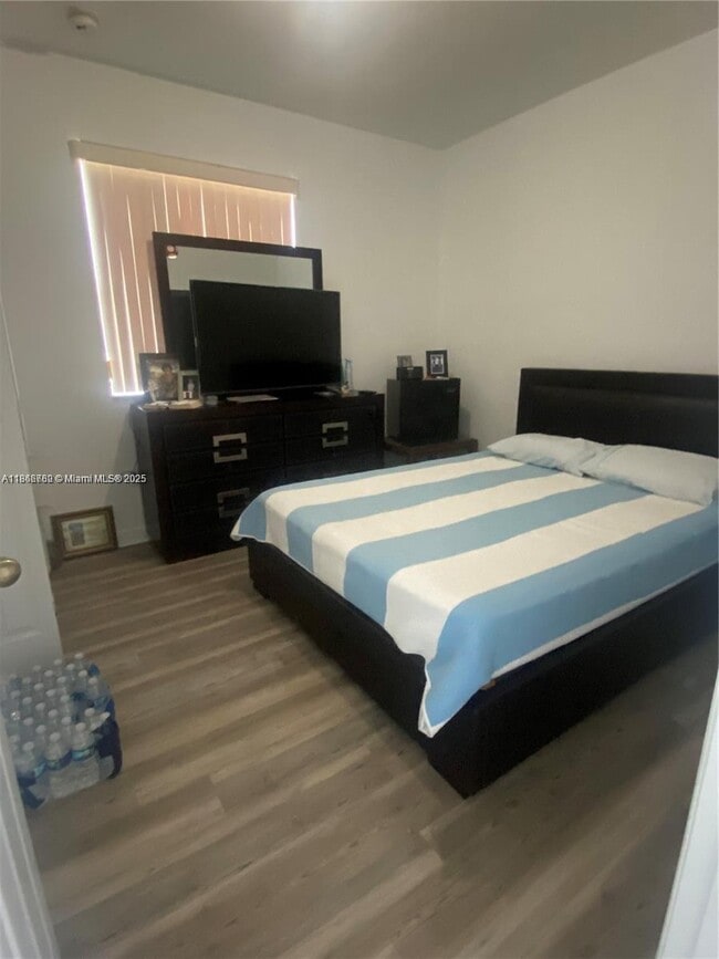 991 NE 42nd Ave in Homestead, FL - Building Photo - Building Photo